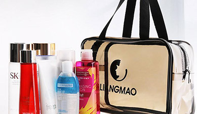 12 Other Ways To Use All Your Makeup Bags 