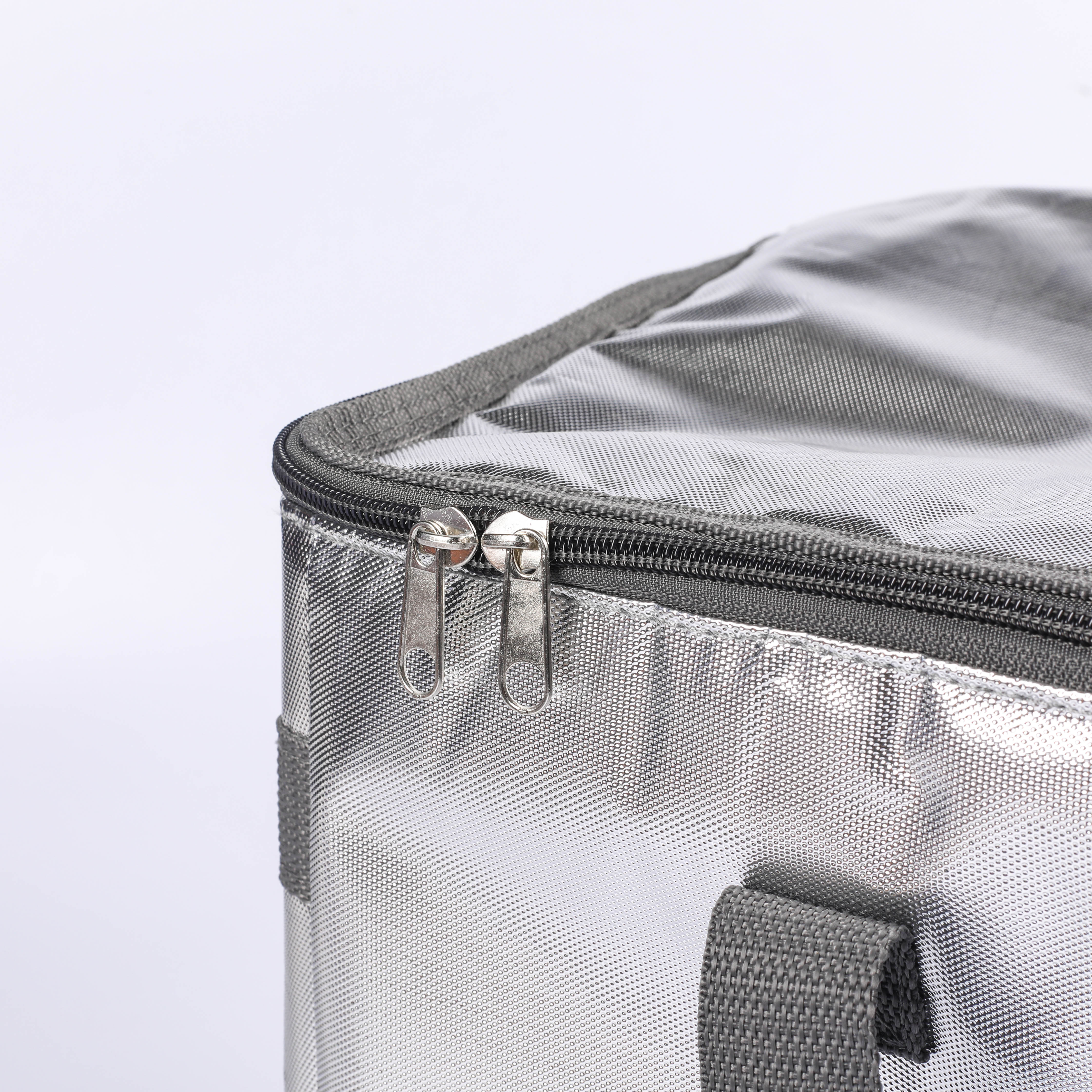 MECO Oxford Cloth Insulated Cooler Bag for Picnic & Lunch